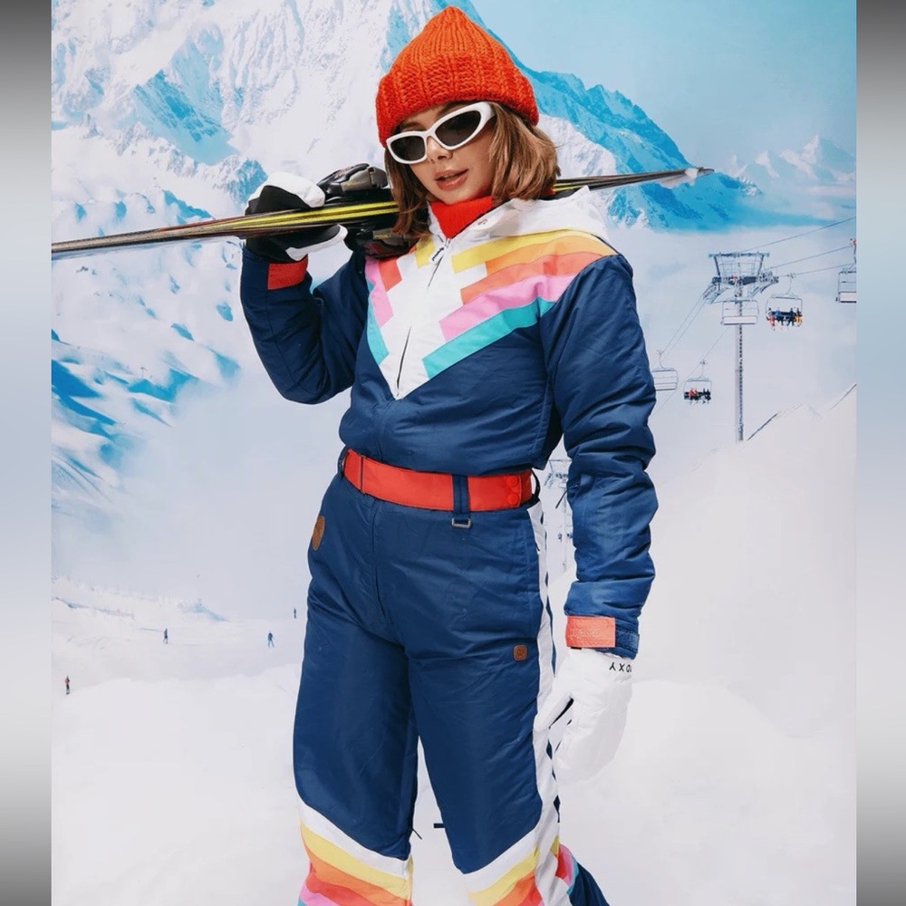 Tipsy Elves Santa Fe Shredder Ski Suit - Women’s Medium, worn once!